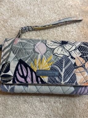Vera Bradley Quilted Wristlet in Pastel Floral Mix